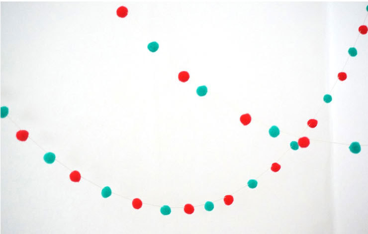 Christmas Decorations Christmas Flower Snowball Colored Flag Latte Art Ornaments Mall Window Party Venue Decoration Christmas Decorations Christmas Flower Snowball Colored Flag Latte Art Ornaments Mall Window Party Venue Decoration