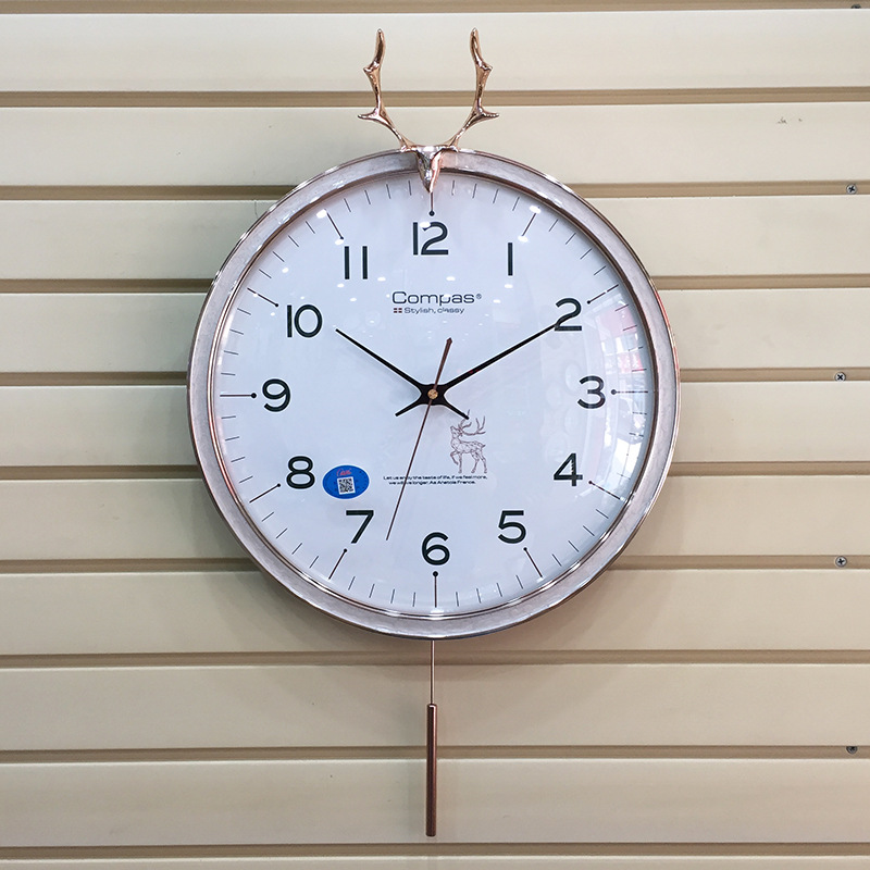 Nordic Simple Deer Head Wall Clock Living Room Home Creative Clocks Modern Fashion Mute Quartz Clock Personalized Wall Watch