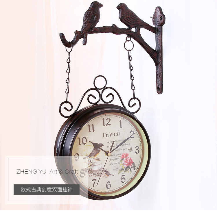 European-style garden retro clock decoration iron products manufacturers wholesale home decoration metal silent clocks European-style garden retro clock decoration iron products manufacturers wholesale home decoration metal silent clocks