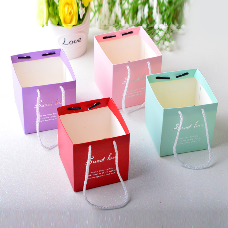 New Hand Gift Wedding Candies Box Plastic Transparent Ball Crystal Ball Christmas Ball Gift Box 7cm Christmas Decorating Ball