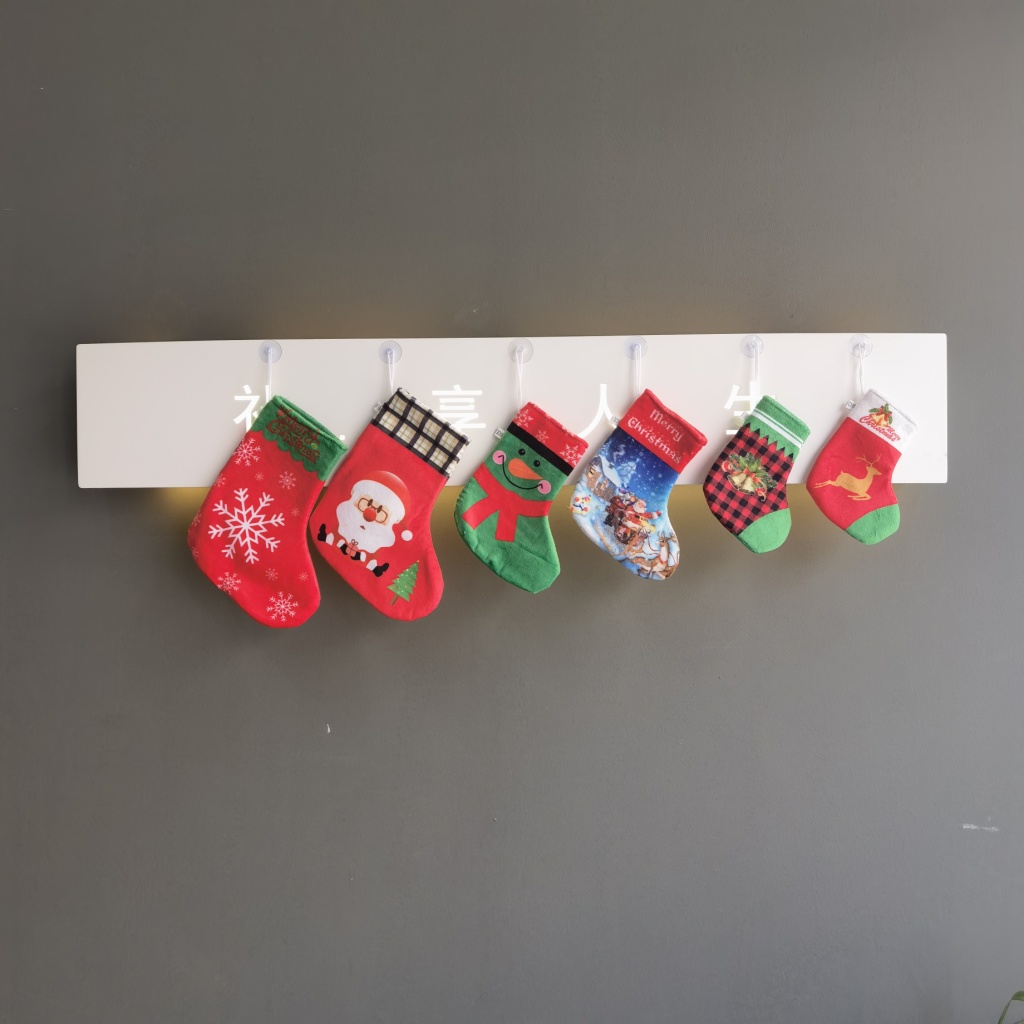 Christmas Socks Gift Bag Gift Box Christmas Tree Decorative Ornaments Old Man Snowman Elk Socks Creative Wallet Christmas Socks Gift Bag Gift Box Christmas Tree Decorative Ornaments Old Man Snowman Elk Socks Creative Wallet