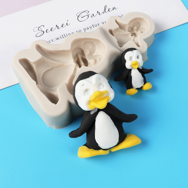 Christmas Dress up Silicone Mold Fondant Penguin Cake Mold DIY Crystal Glue Mold Baking Tool