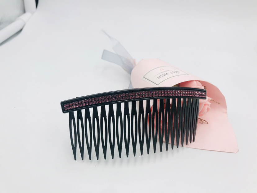 Plastic Trumpet Rhinestone Comb Fork Bangs Hair Comb Broken Hair Hairpin Double Row Drill Hair Comb Middle-Aged and Elderly Hairware Plastic Trumpet Rhinestone Comb Fork Bangs Hair Comb Broken Hair Hairpin Double Row Drill Hair Comb Middle-Aged and Elderly Hairware