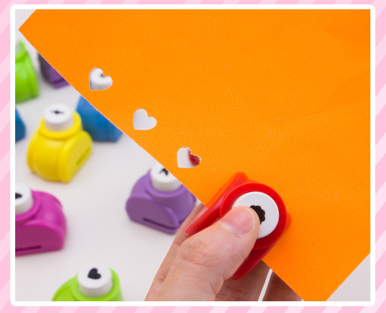 Yizhi cute trumpet children embosser beater hand-diy creative album accessories yizhi toy manufacturers Yizhi cute trumpet children embosser beater hand-diy creative album accessories yizhi toy manufacturers