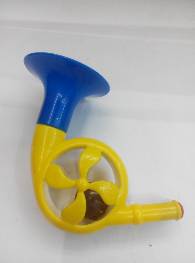 Creative horn whistle strange and eccentric small toys creative novelty rattle child