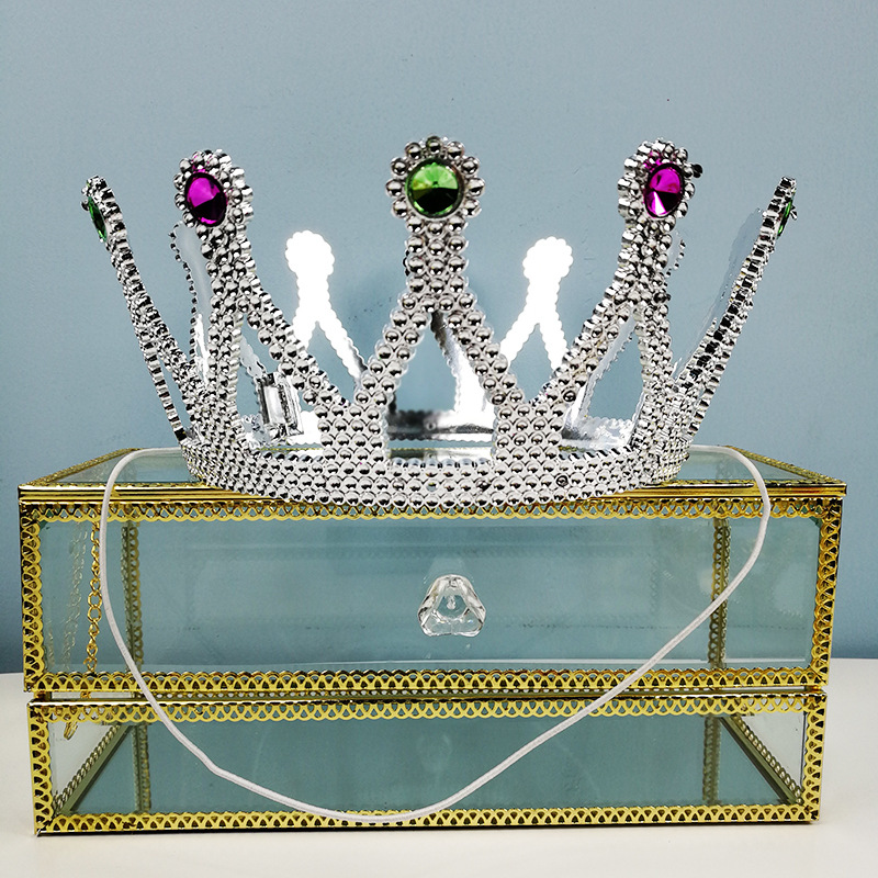 King Crown Halloween Ball Dress up Plastic Crown Truncheon Party Supplies Birthday Crown Princess Crown