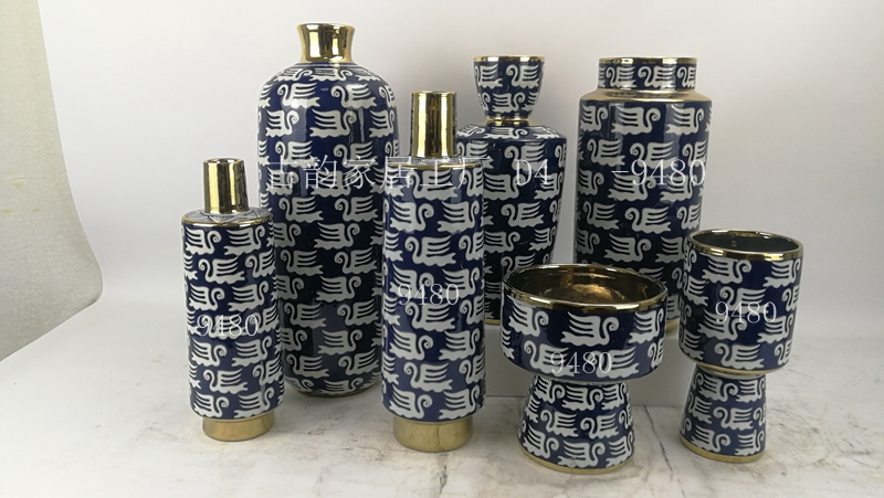 Blue and White Porcelain Vase Factory 9480 Ceramic Crafts Home Decoration Candy Box Decorations