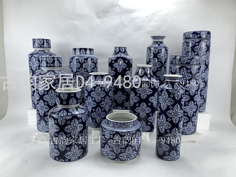 Guyun Factory 9480 Home Ceramic Crafts Decoration Vase Blue and White Porcelain Candy Box