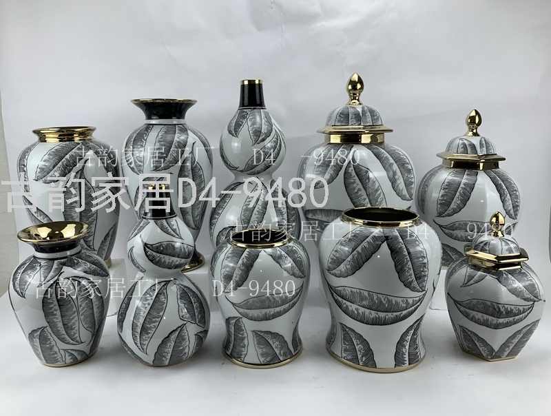 Crafts Decoration Ancient Rhyme Home Factory Creative Ceramic Vase Blue and White Porcelain Candy Box 9480