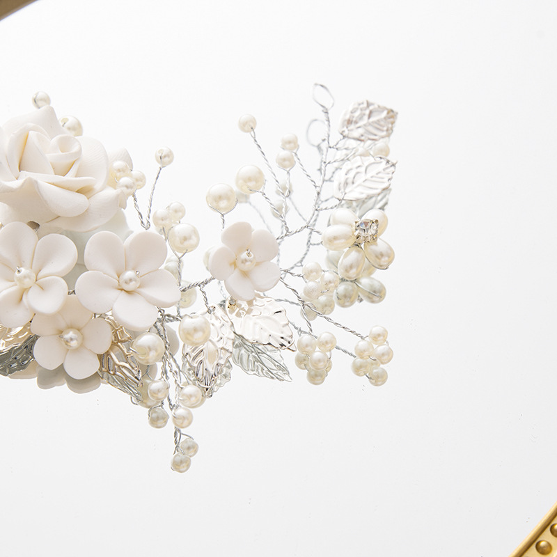 European and American Bride Headdress Flowers Wedding Hair Accessories Vine Silver Pearl Headband Bridal Hair Accessories for Women