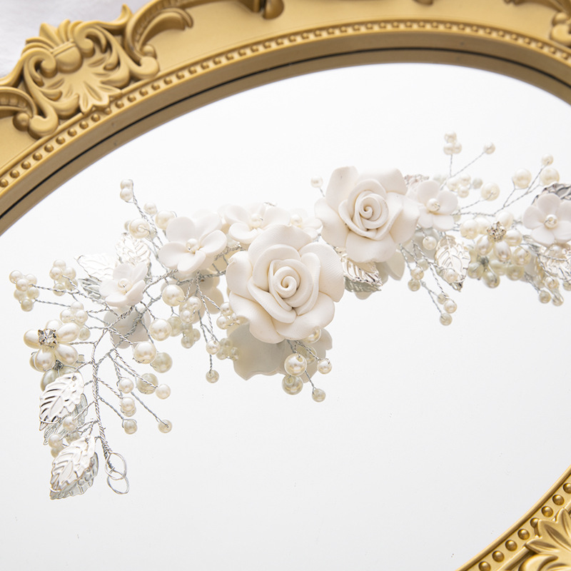 European and American Bride Headdress Flowers Wedding Hair Accessories Vine Silver Pearl Headband Bridal Hair Accessories for Women European and American Bride Headdress Flowers Wedding Hair Accessories Vine Silver Pearl Headband Bridal Hair Accessories for Women