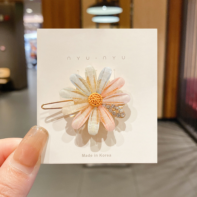 INS Girl Mori Super Fairy Flowers Hairpin South Korea Simple Hair Clip Internet Celebrity Bang Side Clip Top Clip Headdress
