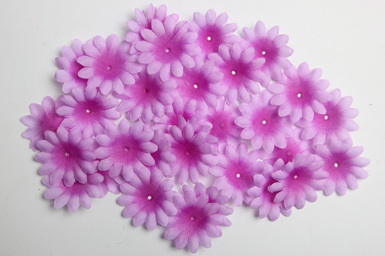 Diameter 4.0cm 13 Colors 200G/Pack Little Daisy Laminate Petals Bridal Headdress Flower Sprinkling Flowers Ornamental Flower Material Diameter 4.0cm 13 Colors 200G/Pack Little Daisy Laminate Petals Bridal Headdress Flower Sprinkling Flowers Ornamental Flower Material