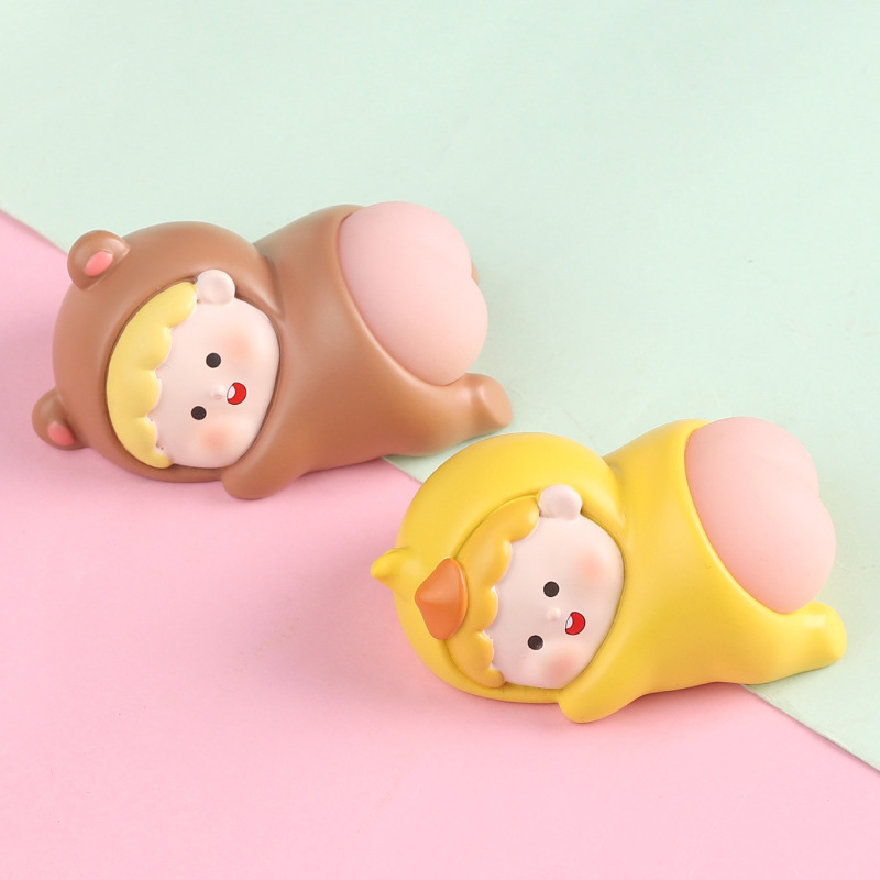 Pinching Bouncy Ass Decoration Decompression Artifact Trending Unique Car Interior Trim Cake Accessories Cute