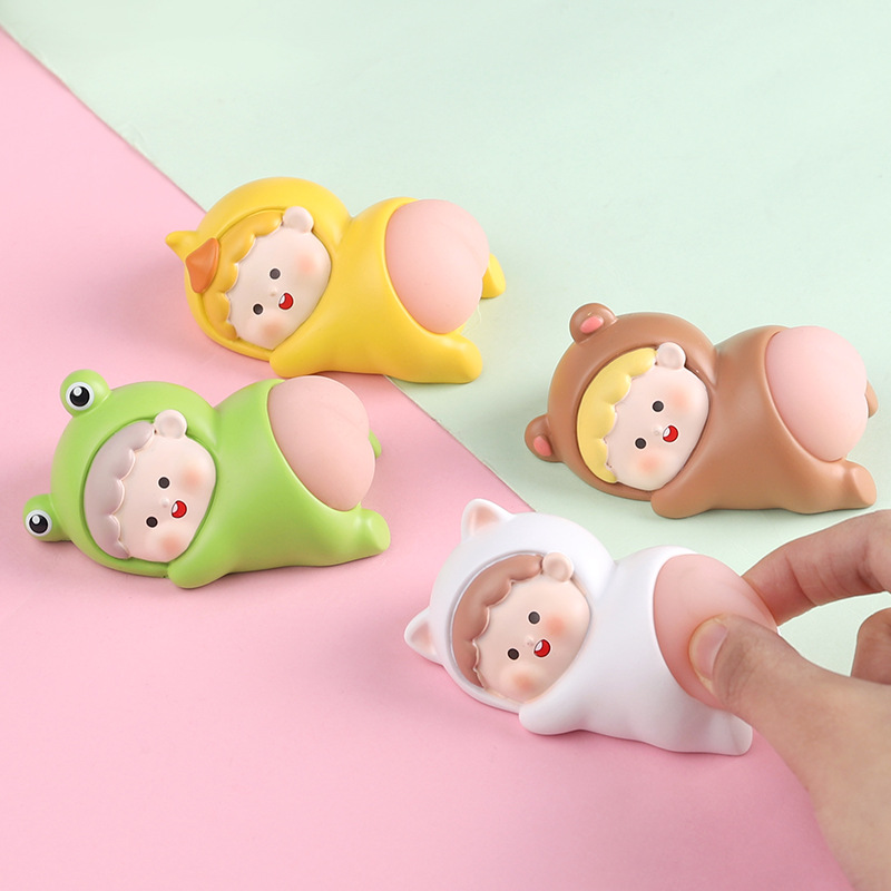 Pinching Bouncy Ass Decoration Decompression Artifact Trending Unique Car Interior Trim Cake Accessories Cute