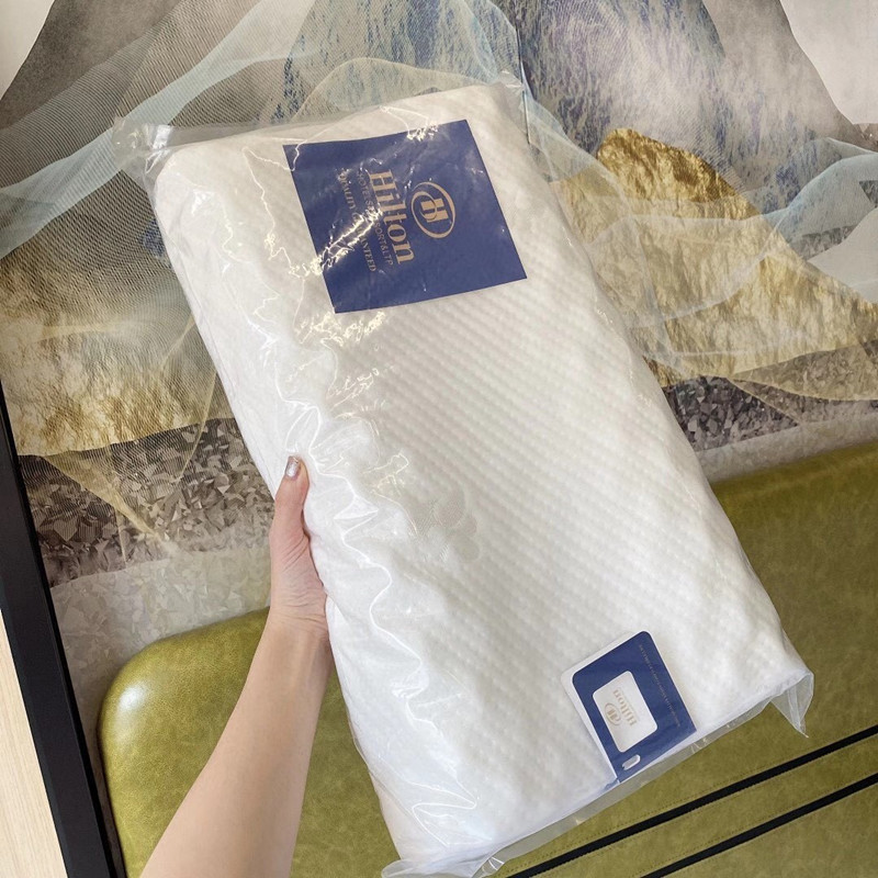 WeChat Hot-Selling Hilton Pillow Core Bouncy Latex Memory Pillow Neck Pillow WeChat Hot-Selling Hilton Pillow Core Bouncy Latex Memory Pillow Neck Pillow