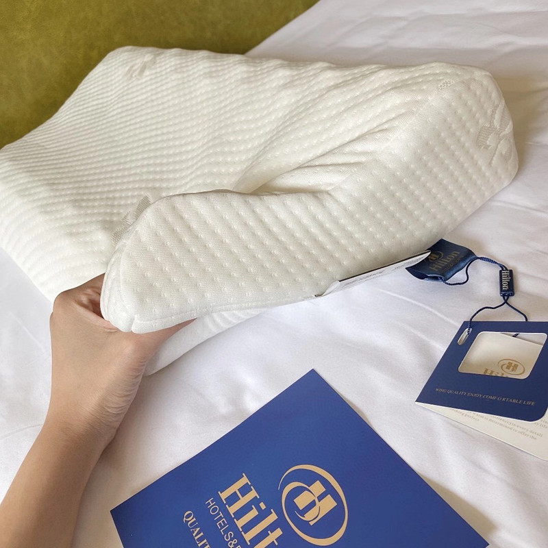 WeChat Hot-Selling Hilton Pillow Core Bouncy Latex Memory Pillow Neck Pillow WeChat Hot-Selling Hilton Pillow Core Bouncy Latex Memory Pillow Neck Pillow