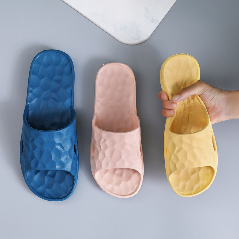 Water Cube Bouncy Bathroom Slippers Summer Soft Bottom Home Slippers Female Antibacterial Home Bath Couples Sandals
