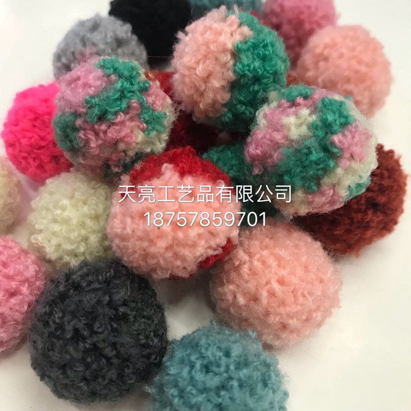 New hot style natural hair ball act the role of head act the role of accessories deserve to act the role of material to pledge material soft have bouncy color much New hot style natural hair ball act the role of head act the role of accessories deserve to act the role of material to pledge material soft have bouncy color much