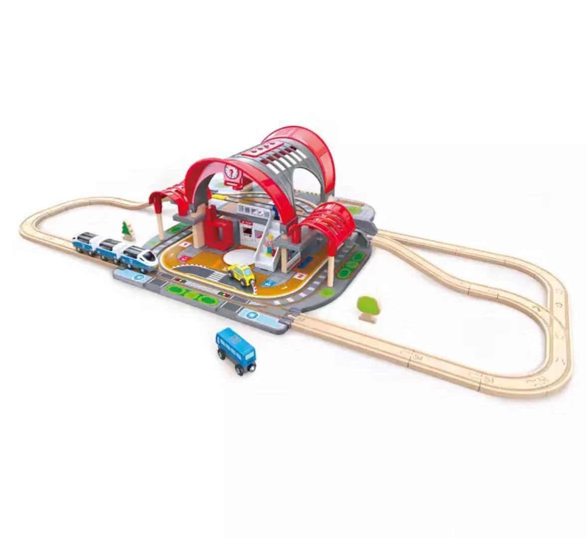 [Officially Authorized] German Hape Luxury City Railway Station Children Train Track Toy