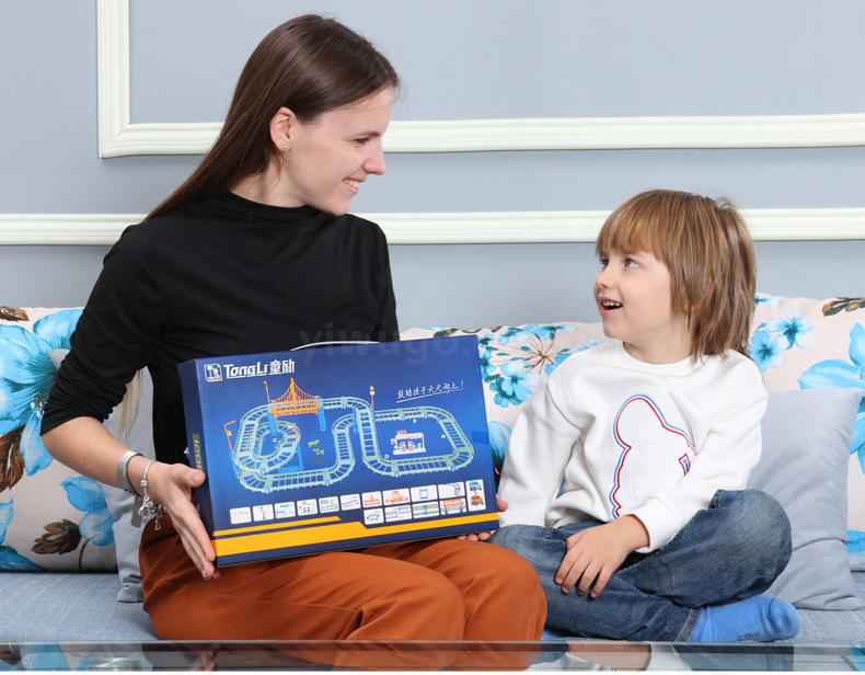 Cross-border e-commerce tik Yin toy rail car electric high-speed track small train car diy educational children Cross-border e-commerce tik Yin toy rail car electric high-speed track small train car diy educational children