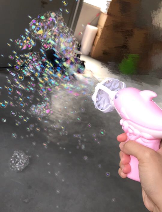 2019 web celebrity shake sound with a dolphin electric bubble gun hot style spot 2019 web celebrity shake sound with a dolphin electric bubble gun hot style spot
