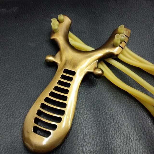 King of hunting slingshot 3 shares of Yiwu purchase the Pearl adult outdoor slingshot slingshot slingshot wholesale King of hunting slingshot 3 shares of Yiwu purchase the Pearl adult outdoor slingshot slingshot slingshot wholesale