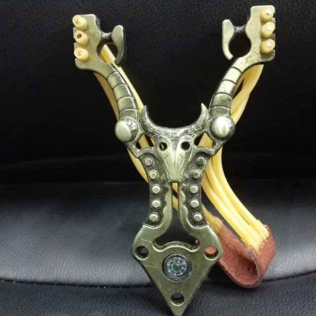 Jinniuwang slingshot 3 shares of Yiwu purchase the Pearl adult outdoor slingshot slingshot slingshot wholesale