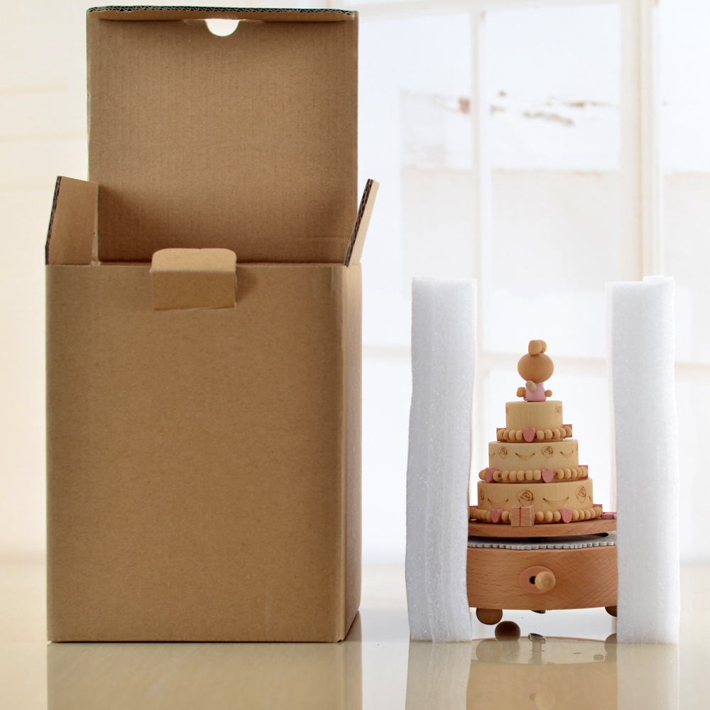 Junheng Cross-Border Birthday Cake Music Box Bear Children's Birthday Small Gift Lettering Music Box Wooden Craftwork Junheng Cross-Border Birthday Cake Music Box Bear Children's Birthday Small Gift Lettering Music Box Wooden Craftwork