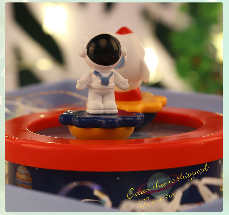 New Children's Toy Astronaut Rotating Music Station Morphite Ocean Dock Music Box Gift Decoration New Children's Toy Astronaut Rotating Music Station Morphite Ocean Dock Music Box Gift Decoration