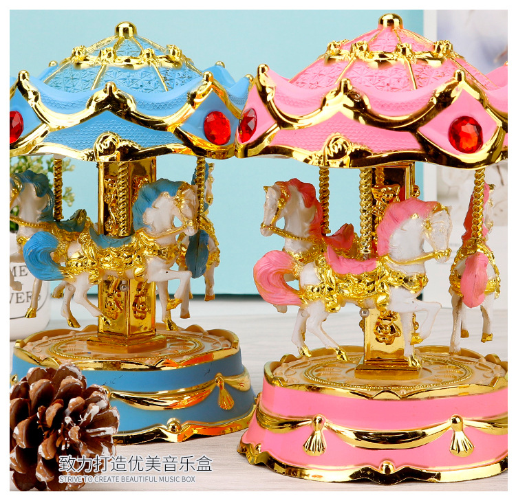 Creative Cake Baking Decorative Ornaments Colored Lights Carousel Music Box Music Box Children Girlfriends Birthday Gift Creative Cake Baking Decorative Ornaments Colored Lights Carousel Music Box Music Box Children Girlfriends Birthday Gift