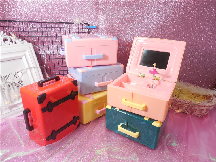 Retro girl heart birthday music box girls gift bestie girls children's suitcase music box Retro girl heart birthday music box girls gift bestie girls children's suitcase music box