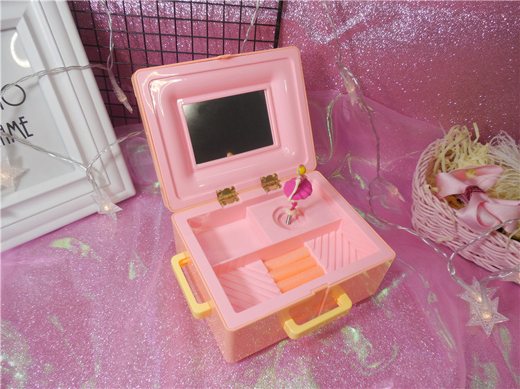 Retro girl heart birthday music box girls gift bestie girls children's suitcase music box Retro girl heart birthday music box girls gift bestie girls children's suitcase music box
