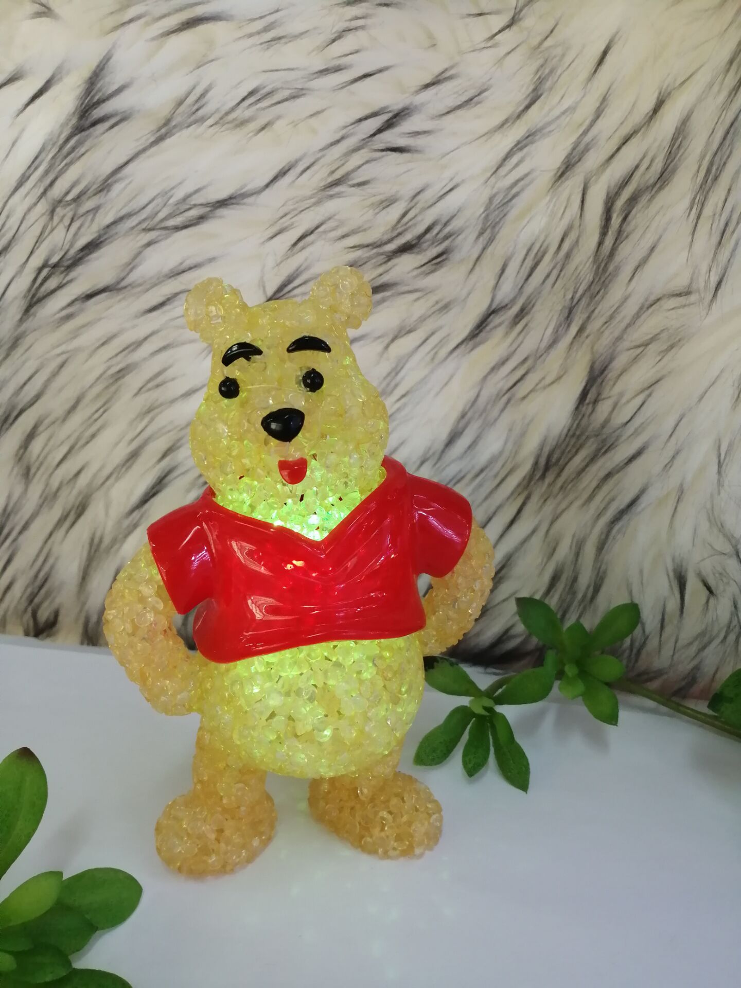 Winnie-the-pooh cartoon animal colorful crystal pellet lamp LED rice lamp gift pendant creative gift