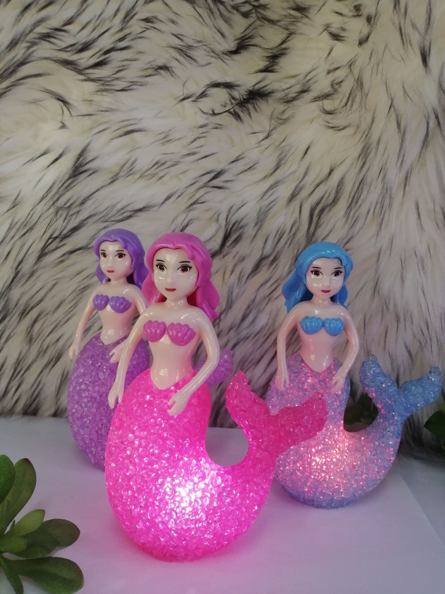 Mermaid cartoon animal colorful crystal pellet lamp LED rice lamp gift pendant creative gift