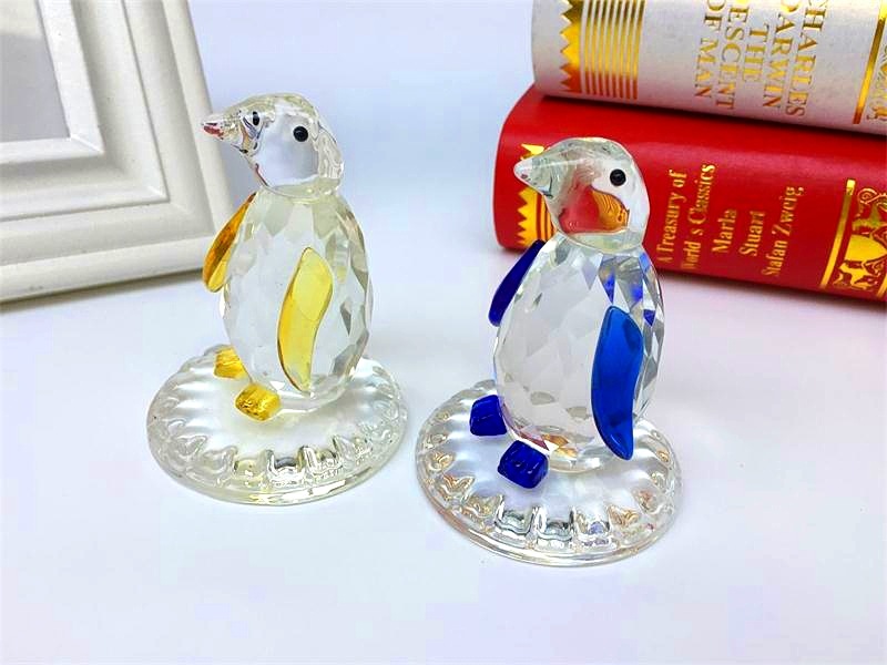 Crystal Penguin Colorful Light Luminous Small Animal Craft Gift Students' Birthday Present Small Product Promotion Customization
