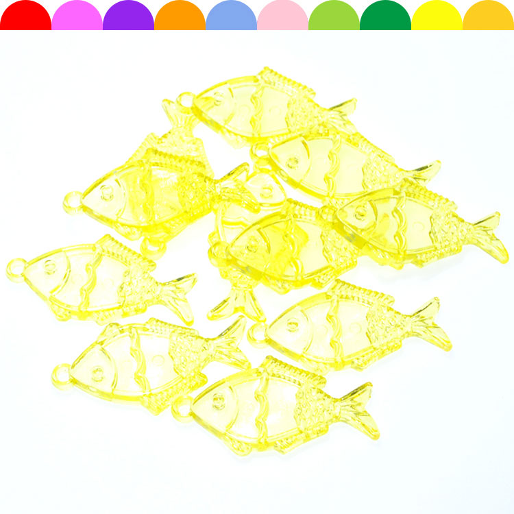 The Children transparent acrylic beads animal imitation crystal fish pendant boys and girls DIY beads for every family to toys The Children transparent acrylic beads animal imitation crystal fish pendant boys and girls DIY beads for every family to toys
