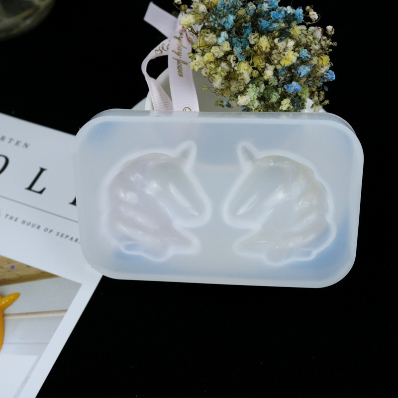DIY Crystal Glue Mirror Two-Piece Unicorn Animal Silicone Mold Aromatherapy Gypsum Expansion Handmade Soft Ornaments DIY Crystal Glue Mirror Two-Piece Unicorn Animal Silicone Mold Aromatherapy Gypsum Expansion Handmade Soft Ornaments