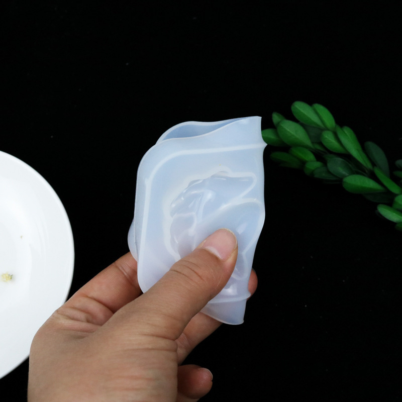 DIY Crystal Glue Mirror Two-Piece Unicorn Animal Silicone Mold Aromatherapy Gypsum Expansion Handmade Soft Ornaments DIY Crystal Glue Mirror Two-Piece Unicorn Animal Silicone Mold Aromatherapy Gypsum Expansion Handmade Soft Ornaments