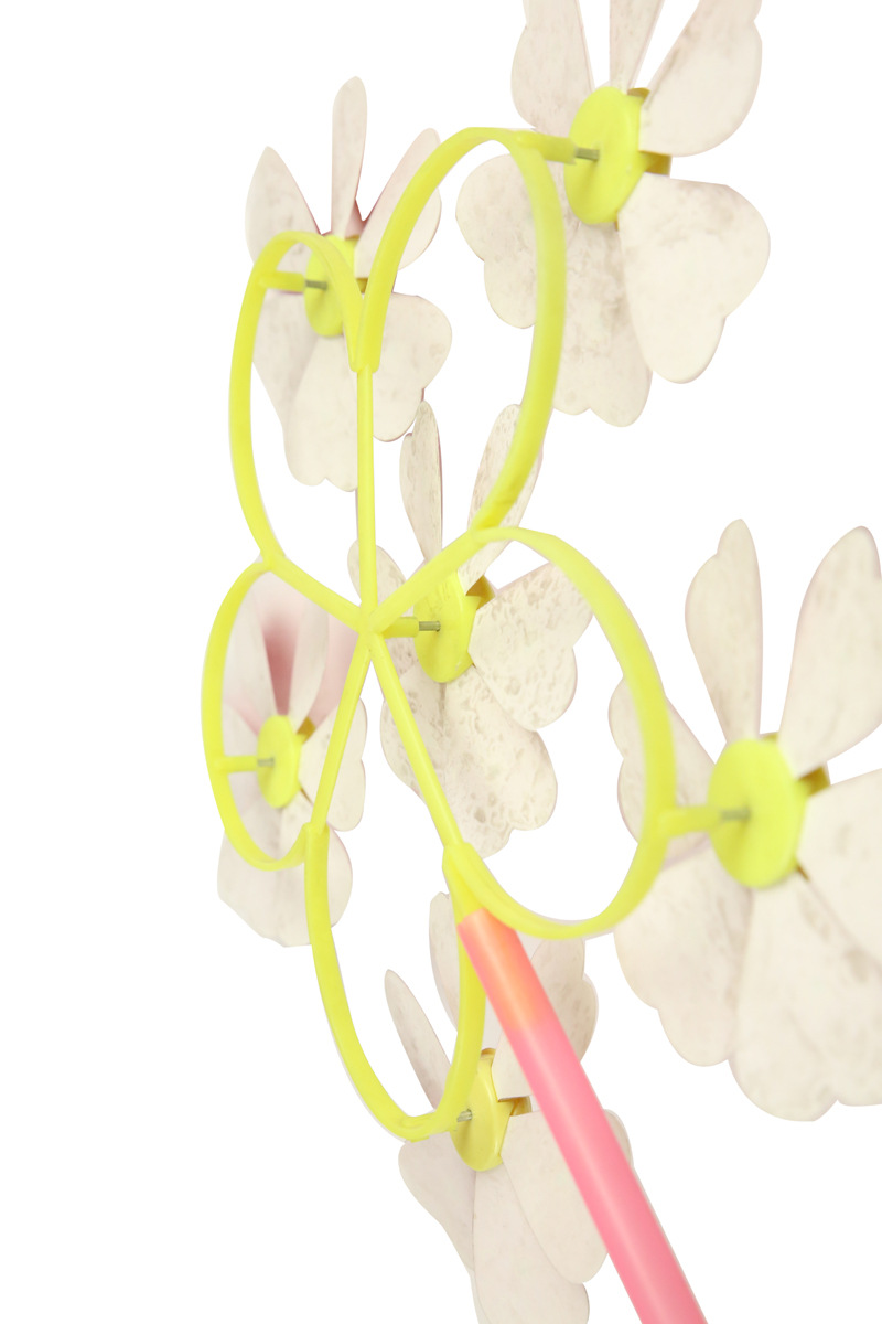 New Six Smiley Windmill Children&#039;s Creative Outdoor Traditional Nostalgic Cartoon Toy Windmill Stall Supply Wholesale