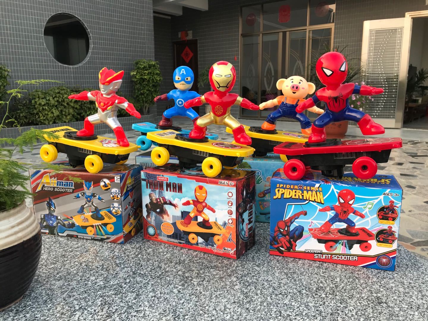21cm Spider-Man Iron Man Scooter Stunt Rotating Tricycle Tumbling Fall Climb up Electric Toy