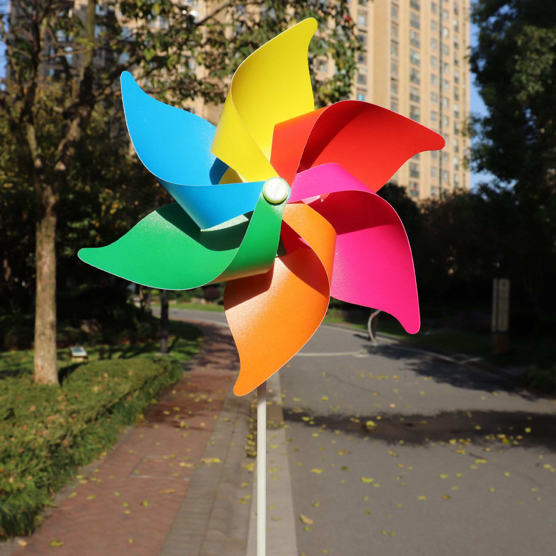 21cm Six-Leaf Colorful Striped Windmill Wedding Advertising Decoration Festival Scan Code Gift Children&#039;s Real Estate Outdoor Plug-in