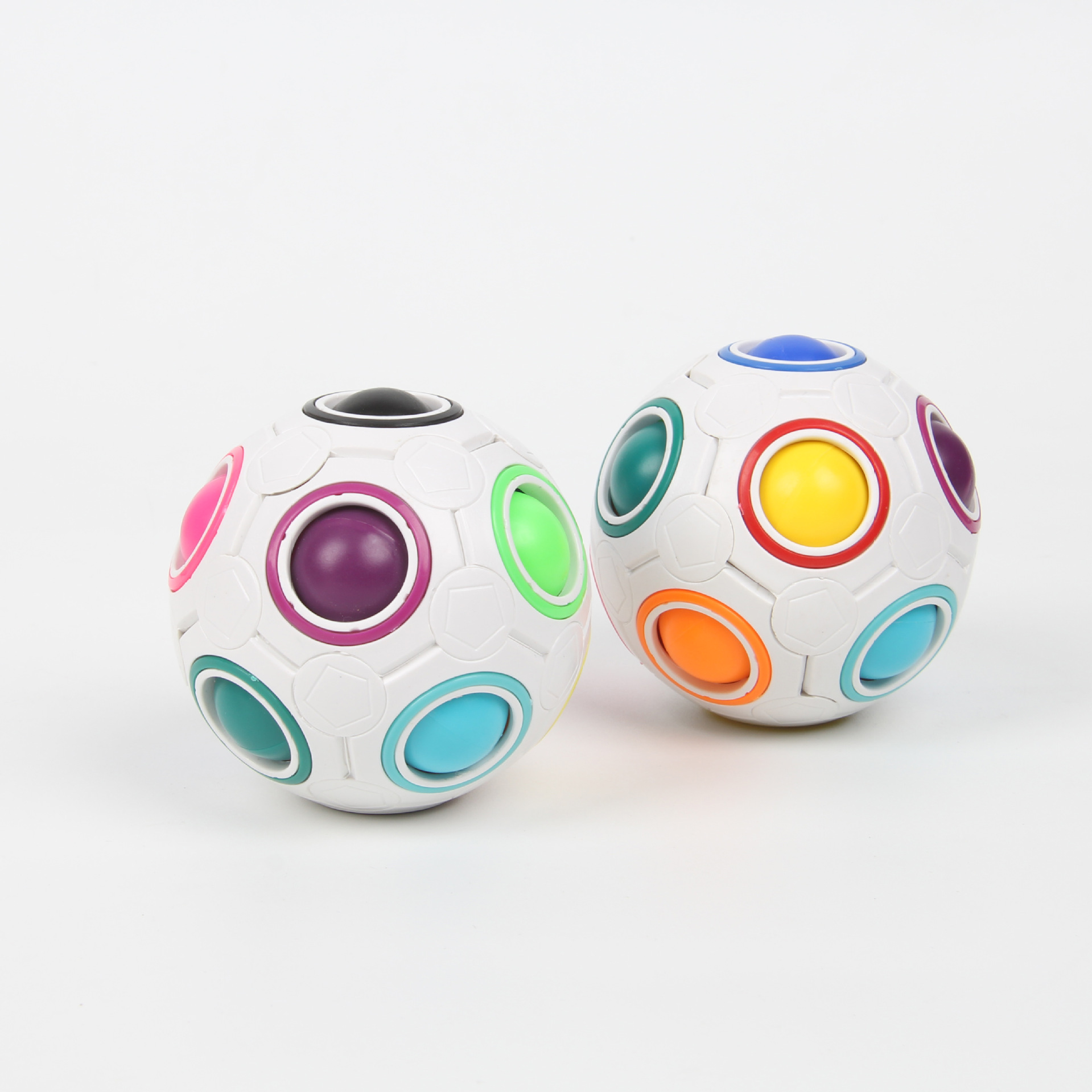 Cross-Border Toys Educational Small Football 12-Hole Decompression Intelligence Toys Fingertip Cube Magic Rainbow Ball
