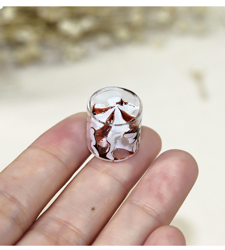 Doll House Accessories Ob11 Creative Design Decoration Miniature Model Toy Transparent Glass Ice Cream Cup Spoon I314