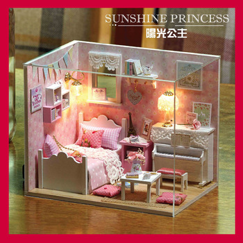 Cute Room Meet Xiaoxiao Handmade DIY Cottage Wooden Building Model Toy for Girlfriend Birthday Gift Cute Room Meet Xiaoxiao Handmade DIY Cottage Wooden Building Model Toy for Girlfriend Birthday Gift