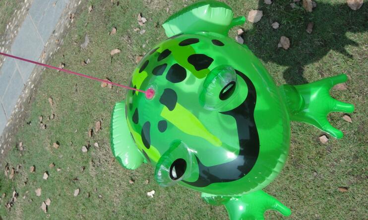 The Children &#039;s inflatable toys with towns and strings inflatable frogs are sold by large manufacturers