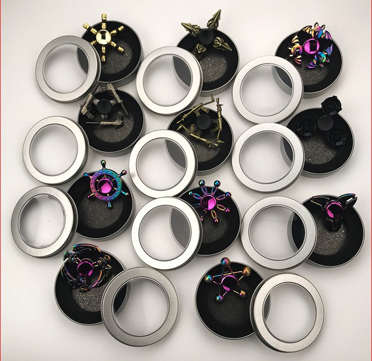 Windmill Fingertip Gyro Children's Toy Primary and Secondary School Students Adult Pressure Relief Relieving Stuffy Metal Hand Spinner Hand Spinner Windmill Fingertip Gyro Children's Toy Primary and Secondary School Students Adult Pressure Relief Relieving Stuffy Metal Hand Spinner Hand Spinner