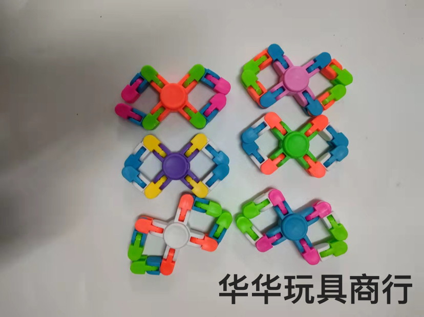 New Four-Corner Three-Section Fingertip Gyro Fingertip Gyro Stall Hot Selling Fingertip Gyro
