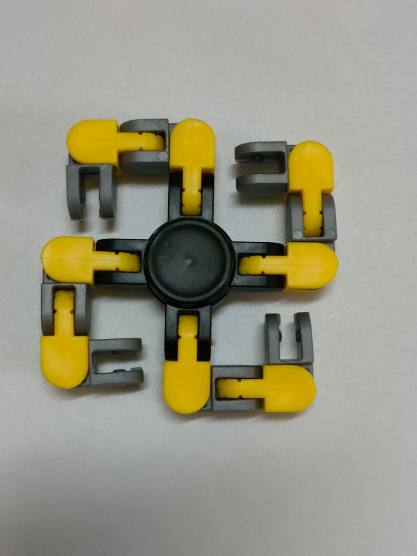 New Four-Corner Three-Section Fingertip Gyro Fingertip Gyro Stall Hot Selling Fingertip Gyro New Four-Corner Three-Section Fingertip Gyro Fingertip Gyro Stall Hot Selling Fingertip Gyro