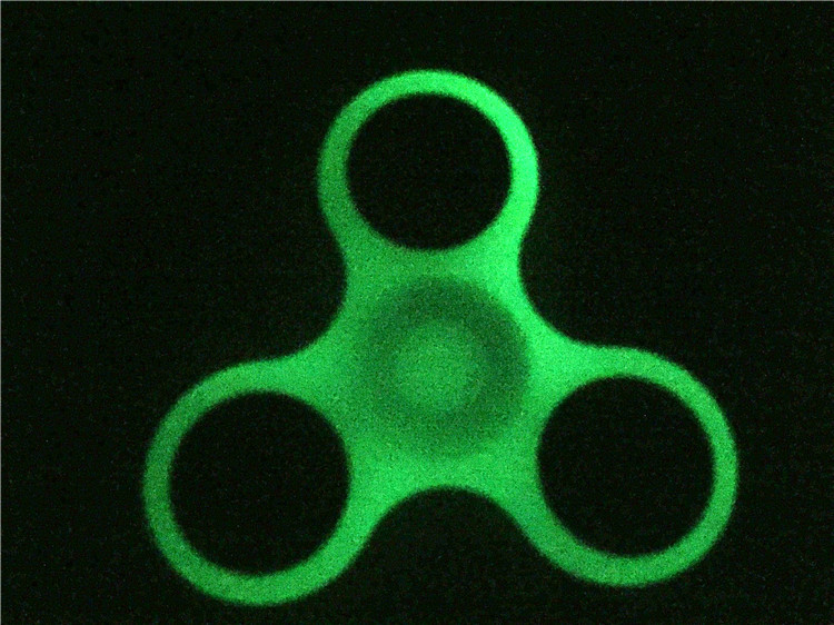 Fingertip Gyro Three-Leaf Gyro Finger Toy Pressure-Reducing Creative Toy Color Hand Spinner Wholesale Fingertip Gyro Three-Leaf Gyro Finger Toy Pressure-Reducing Creative Toy Color Hand Spinner Wholesale